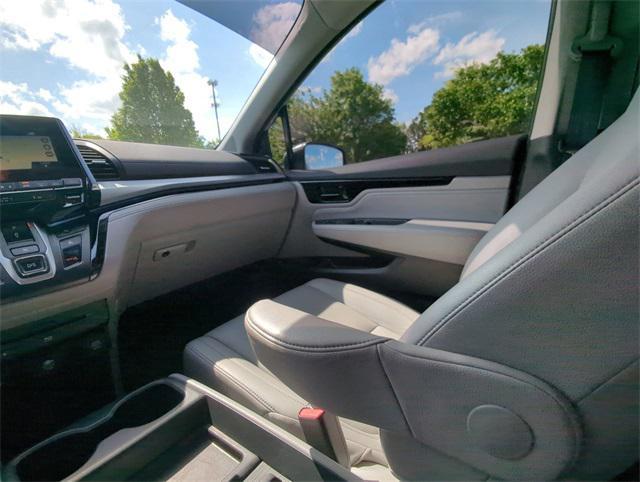 used 2023 Honda Odyssey car, priced at $41,901