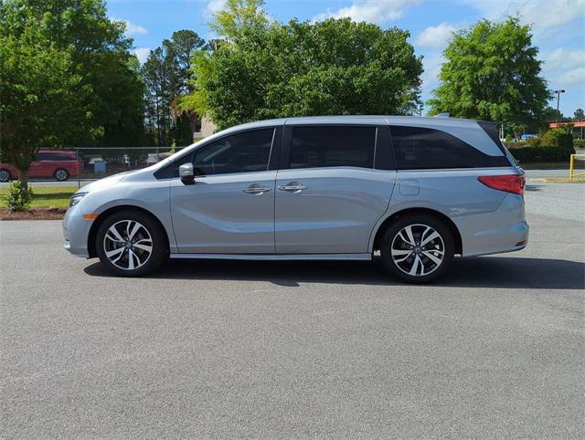 used 2023 Honda Odyssey car, priced at $37,055