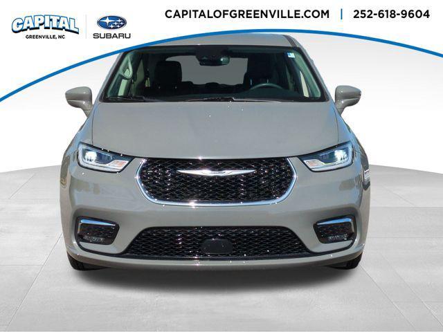 used 2022 Chrysler Pacifica Hybrid car, priced at $26,442