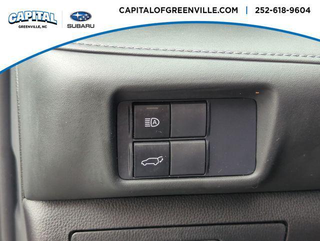 used 2021 Toyota Highlander car, priced at $30,875