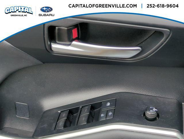 used 2021 Toyota Highlander car, priced at $30,875