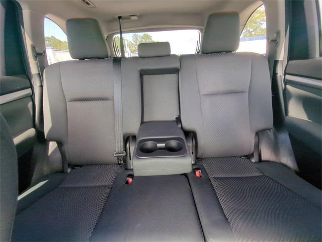 used 2018 Toyota Highlander car, priced at $24,382
