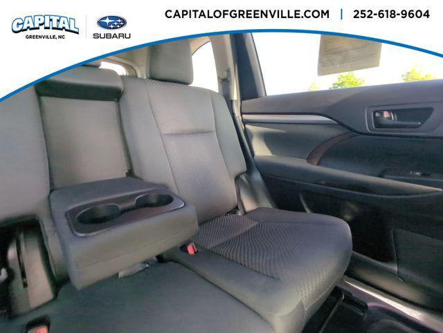 used 2018 Toyota Highlander car, priced at $24,382