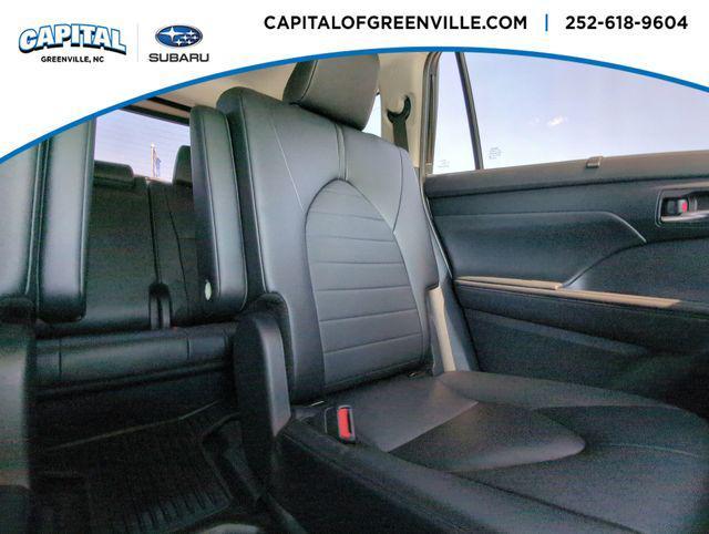 used 2024 Toyota Highlander car, priced at $42,525