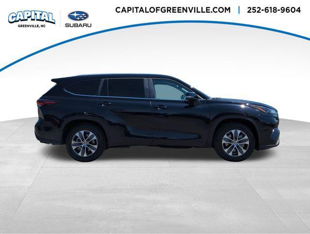 used 2024 Toyota Highlander car, priced at $42,525
