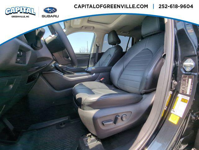 used 2024 Toyota Highlander car, priced at $42,525