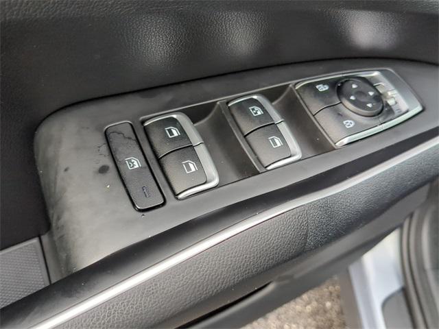 used 2022 Kia Sorento car, priced at $20,925