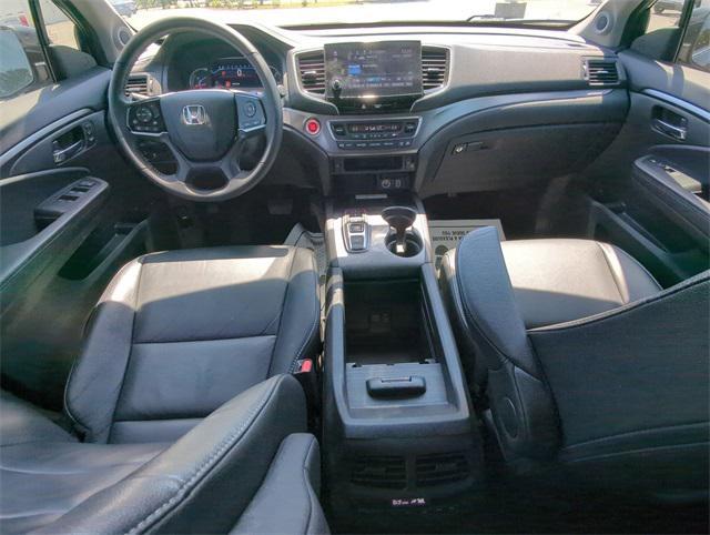 used 2022 Honda Pilot car, priced at $35,535