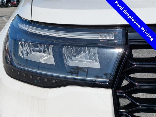 new 2025 Ford Explorer car, priced at $53,593
