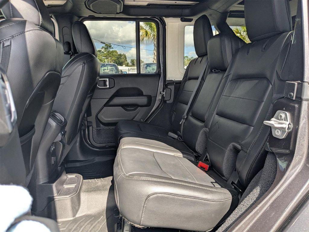 used 2021 Jeep Wrangler Unlimited car, priced at $32,500