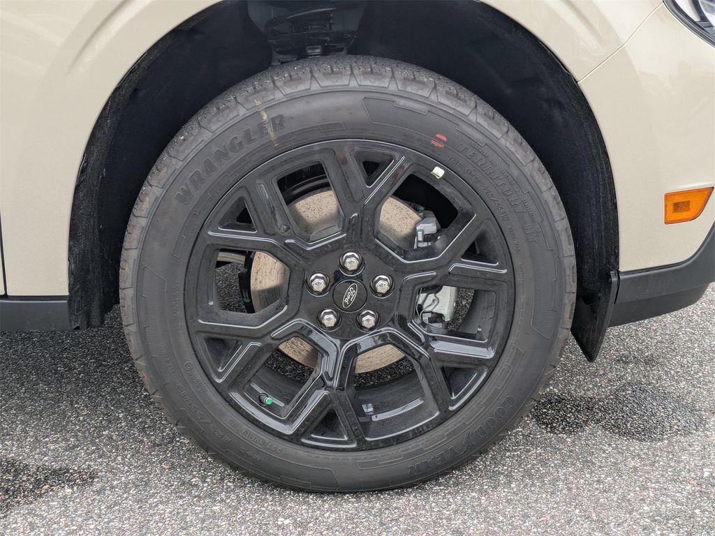 new 2025 Ford Maverick car, priced at $34,650