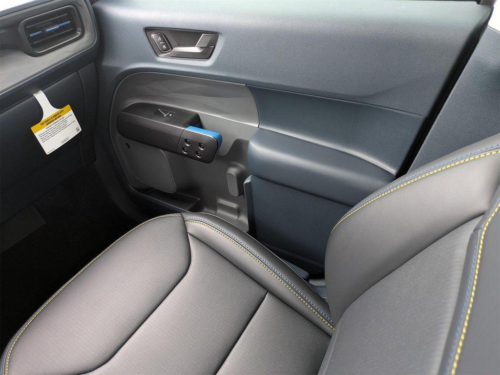 new 2025 Ford Maverick car, priced at $35,225