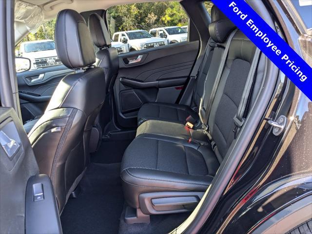 new 2025 Ford Escape PHEV car, priced at $33,148