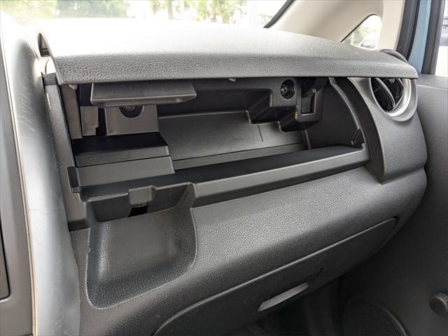 used 2015 Nissan Versa Note car, priced at $7,500