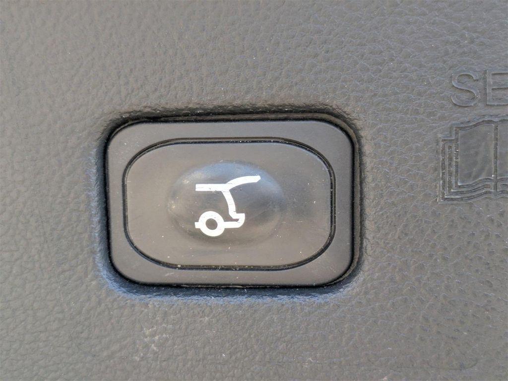 used 2022 Ford Edge car, priced at $21,000