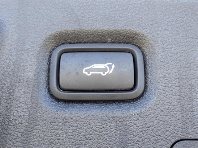 used 2023 Hyundai Santa Fe car, priced at $23,000