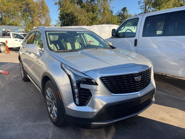 used 2022 Cadillac XT4 car, priced at $27,999