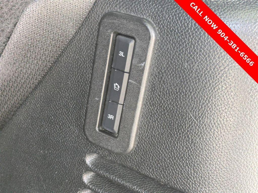 used 2016 Ford Expedition car, priced at $9,189