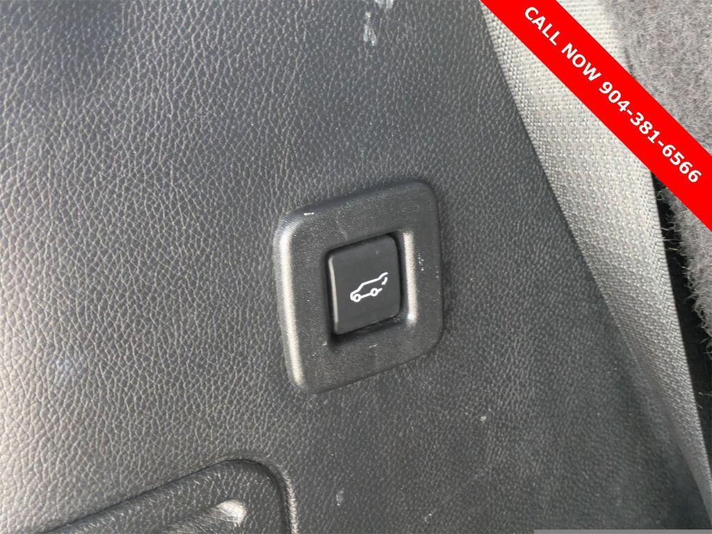 used 2016 Ford Expedition car, priced at $9,189