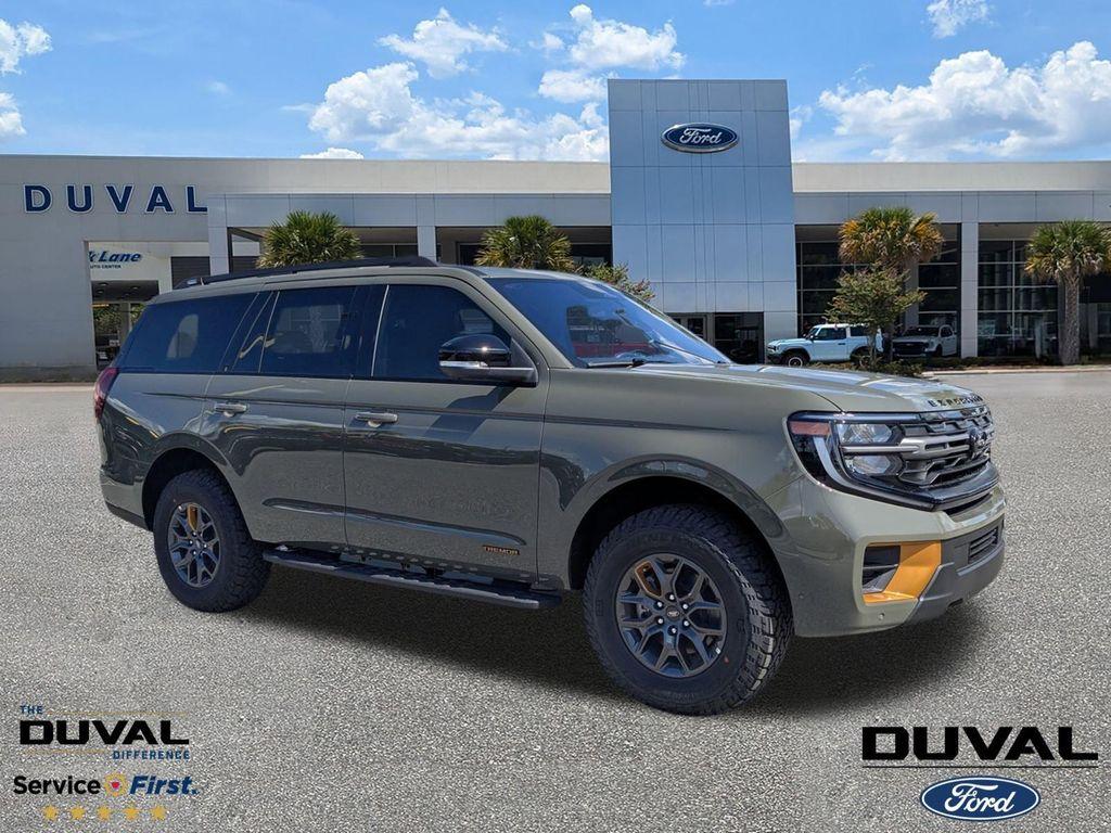 new 2025 Ford Expedition car, priced at $81,025