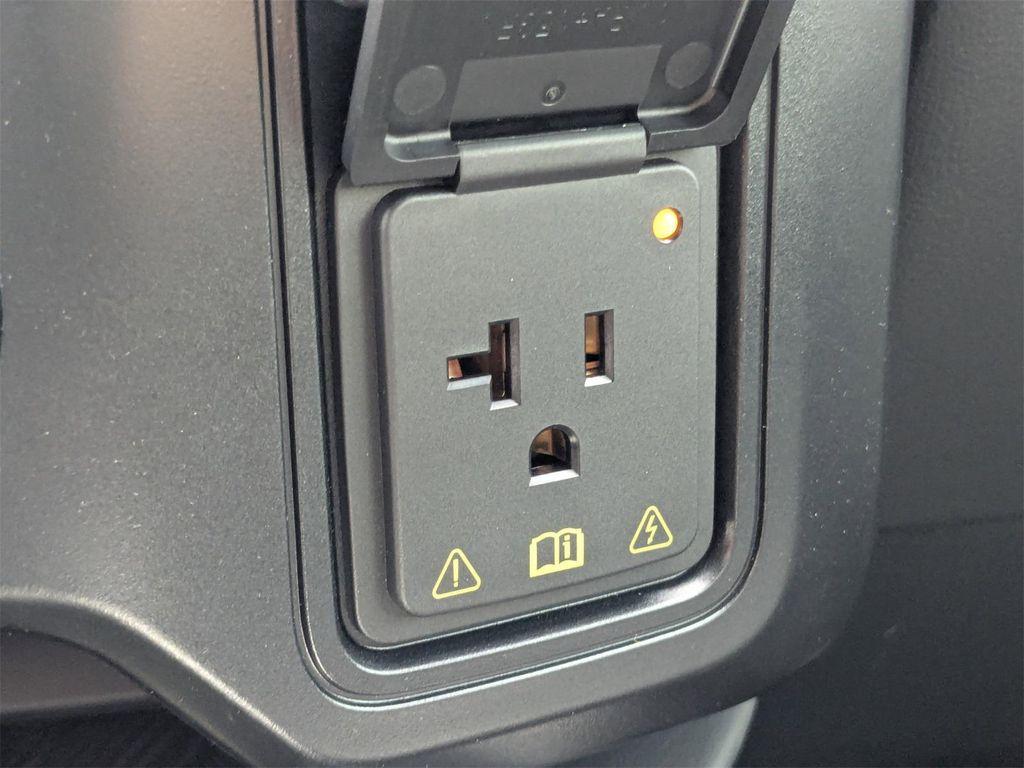 new 2025 Ford F-250 car, priced at $97,270