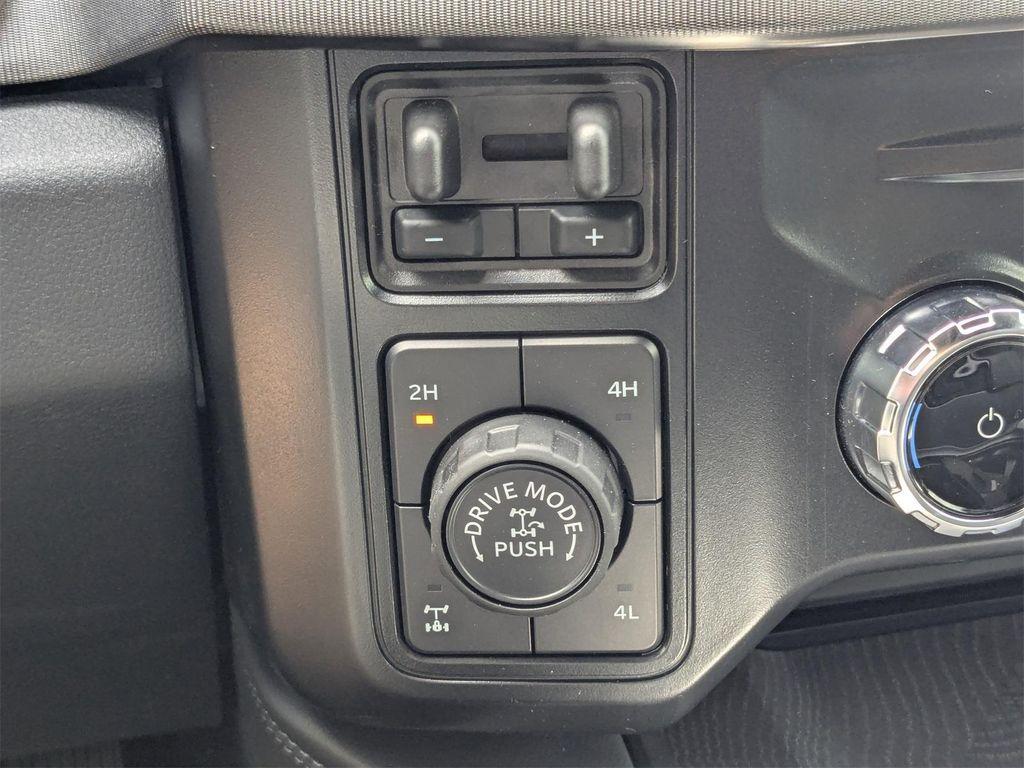 new 2025 Ford F-250 car, priced at $97,270