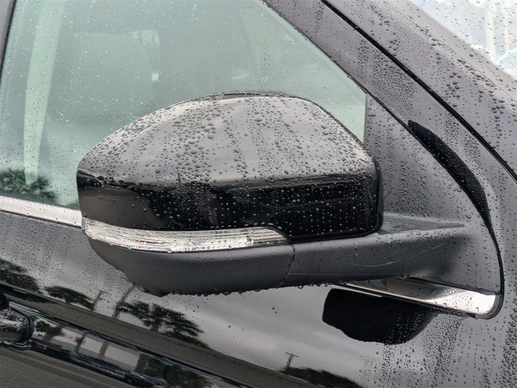 new 2025 Ford Expedition car, priced at $71,730