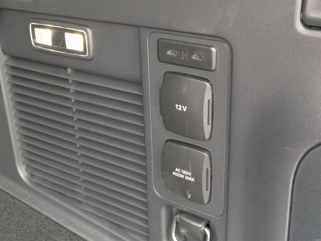 new 2025 Ford Expedition car, priced at $71,730