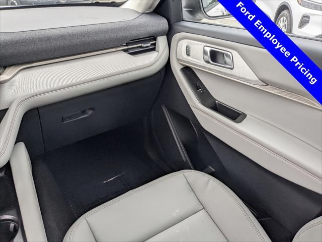 new 2025 Ford Explorer car, priced at $45,419