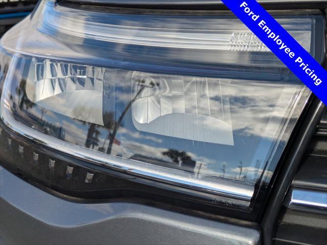 new 2025 Ford Explorer car, priced at $41,614