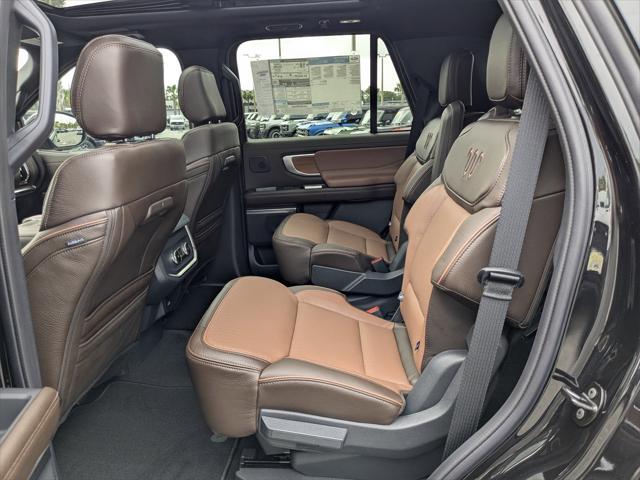 new 2025 Ford Expedition car, priced at $85,650