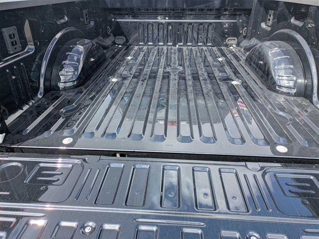 new 2025 Ford F-250 car, priced at $68,925