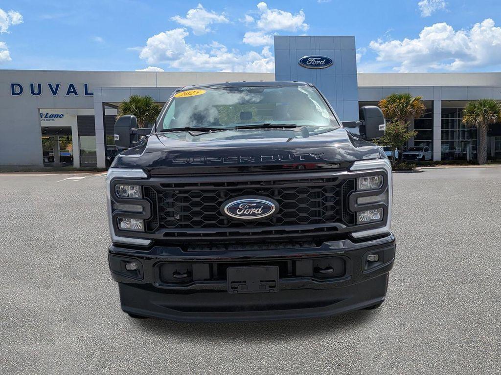 new 2025 Ford F-250 car, priced at $68,925