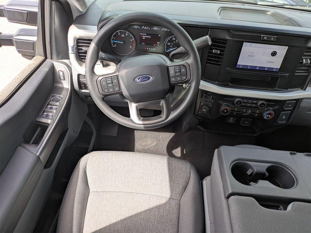 new 2025 Ford F-250 car, priced at $68,925