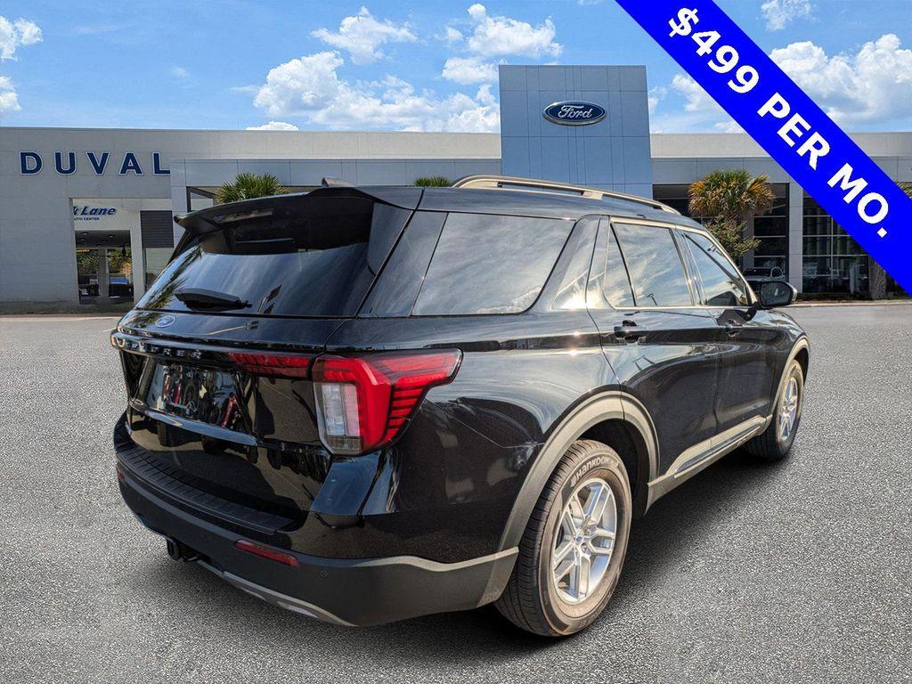 new 2025 Ford Explorer car, priced at $40,975