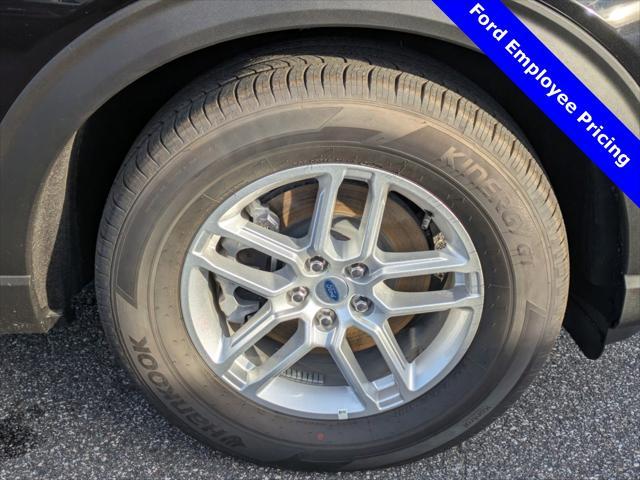 new 2025 Ford Explorer car, priced at $41,438