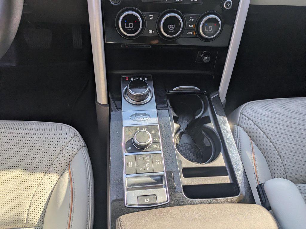 used 2019 Land Rover Discovery car, priced at $17,500