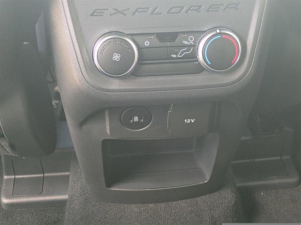 new 2025 Ford Explorer car, priced at $46,010
