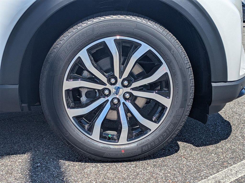 new 2025 Ford Explorer car, priced at $46,010