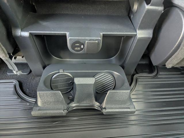used 2023 Ford F-150 car, priced at $40,000