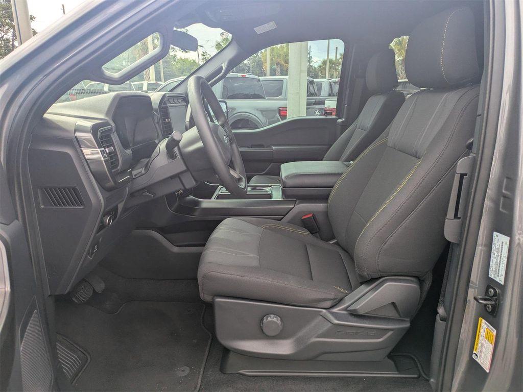 new 2024 Ford F-150 car, priced at $36,690