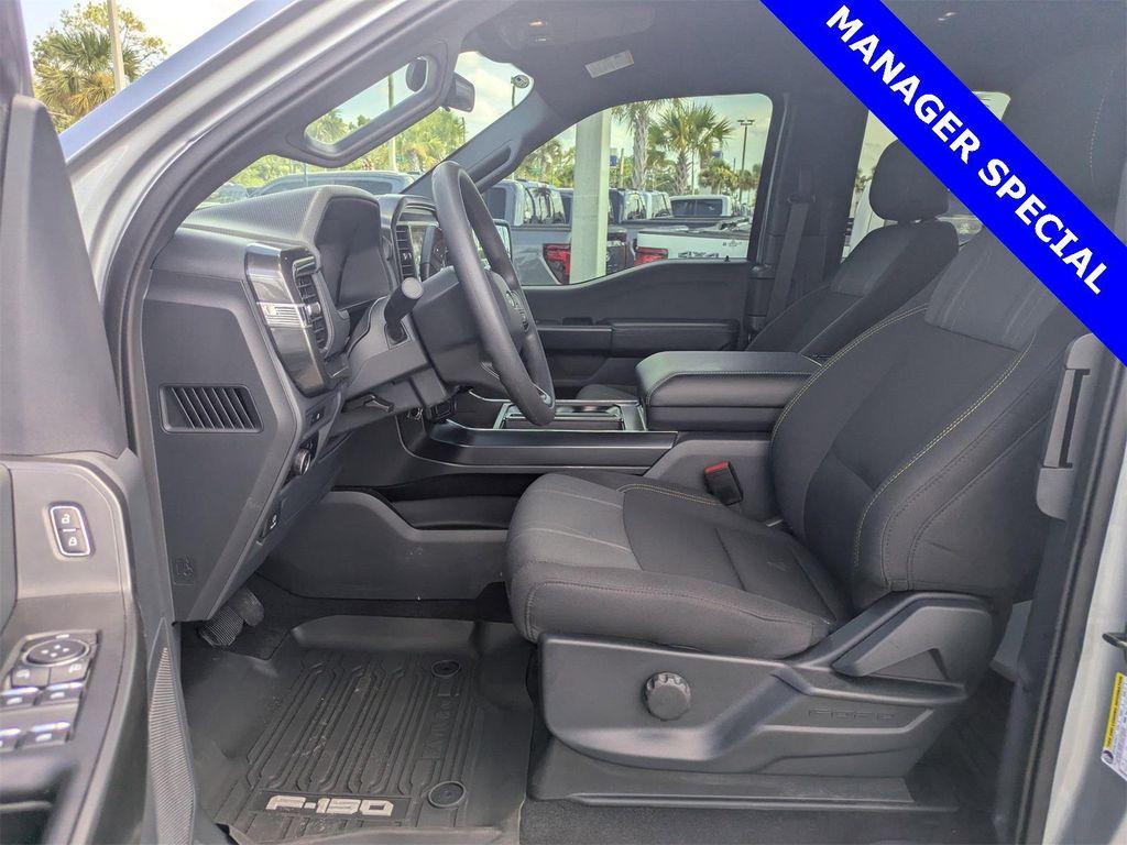 new 2025 Ford F-150 car, priced at $42,725