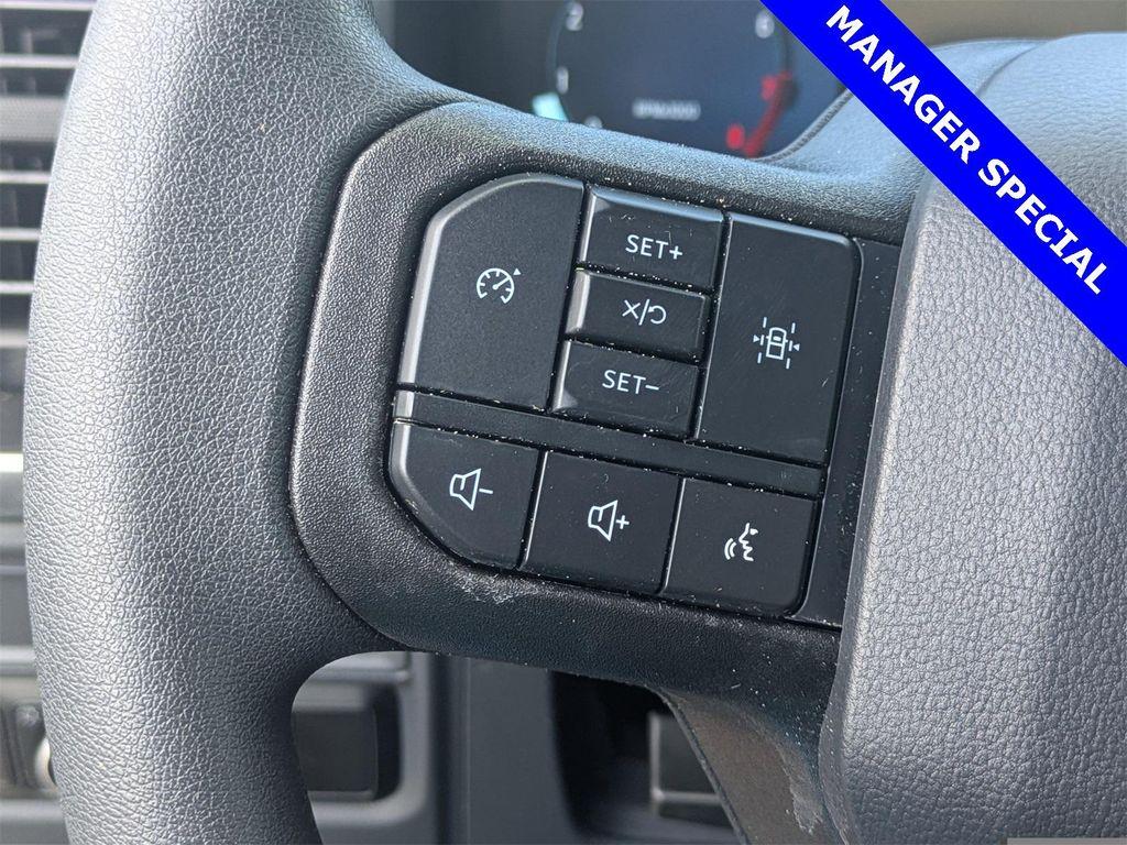 new 2025 Ford F-150 car, priced at $42,725