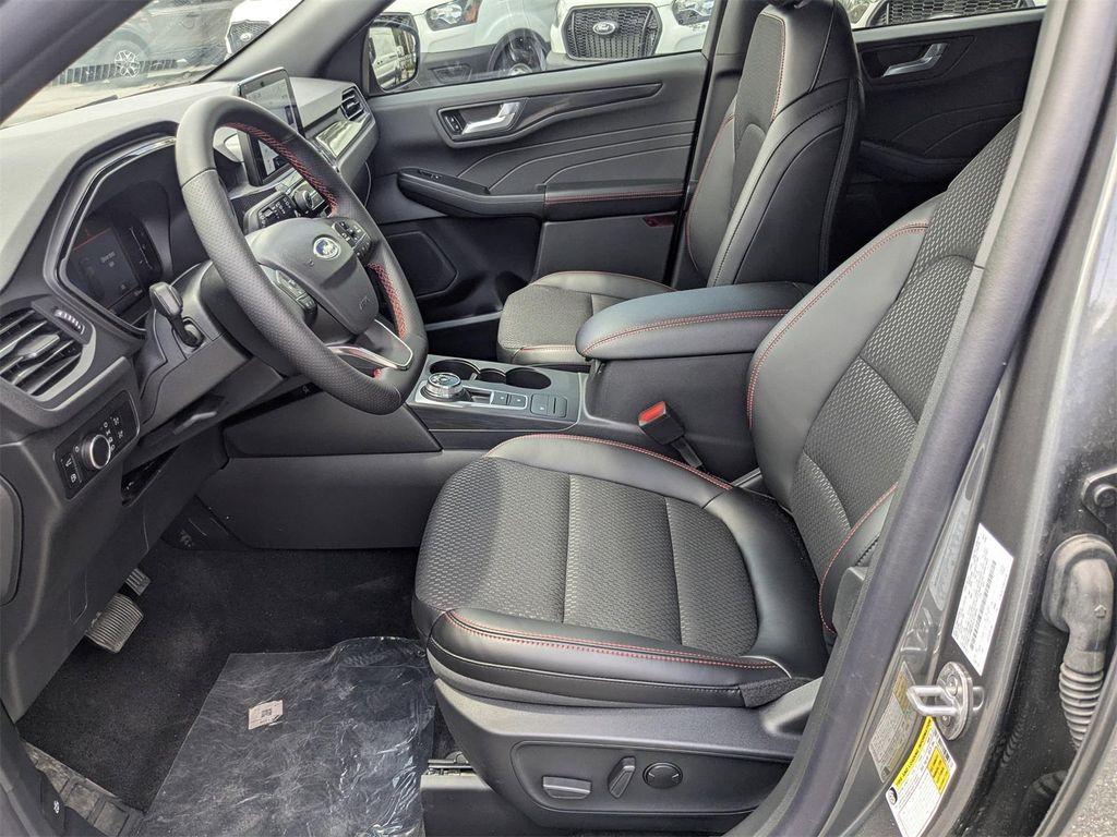 new 2025 Ford Escape car, priced at $29,601