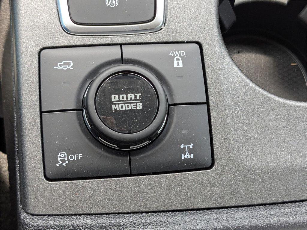 new 2025 Ford Bronco Sport car, priced at $37,825