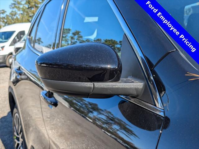 new 2025 Ford Escape car, priced at $33,148