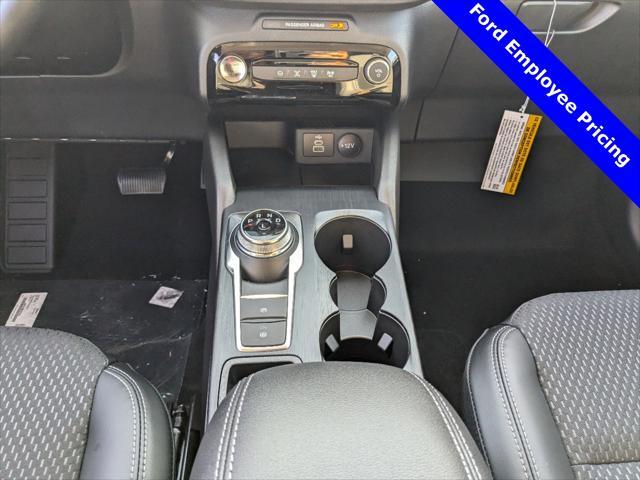 new 2025 Ford Escape car, priced at $33,148