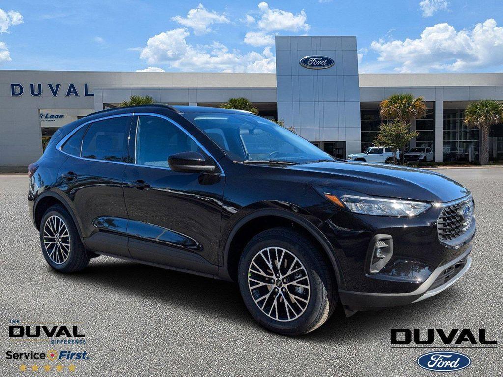 new 2025 Ford Escape PHEV car, priced at $31,895
