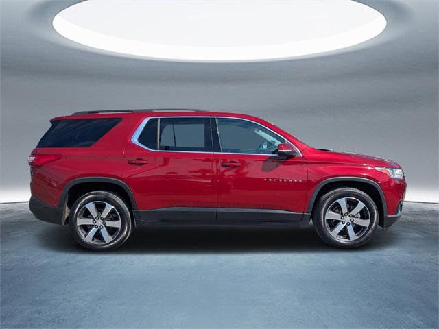 used 2021 Chevrolet Traverse car, priced at $26,342