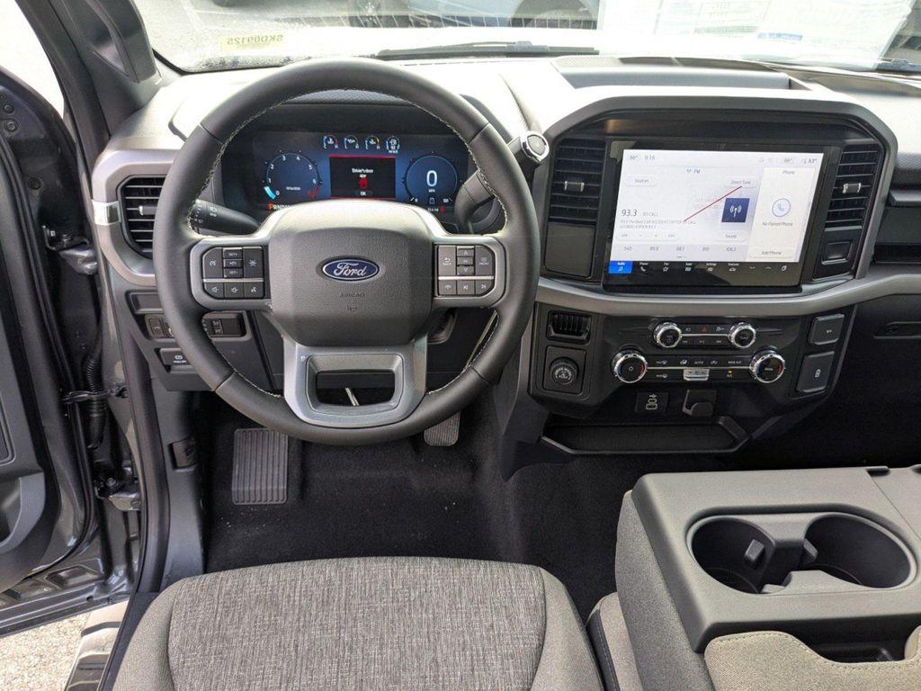 new 2025 Ford F-150 car, priced at $46,640